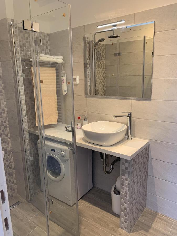 Apartments With A Parking Space Rabac, Labin - 7410 Εξωτερικό φωτογραφία